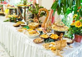 budgeted wedding catering